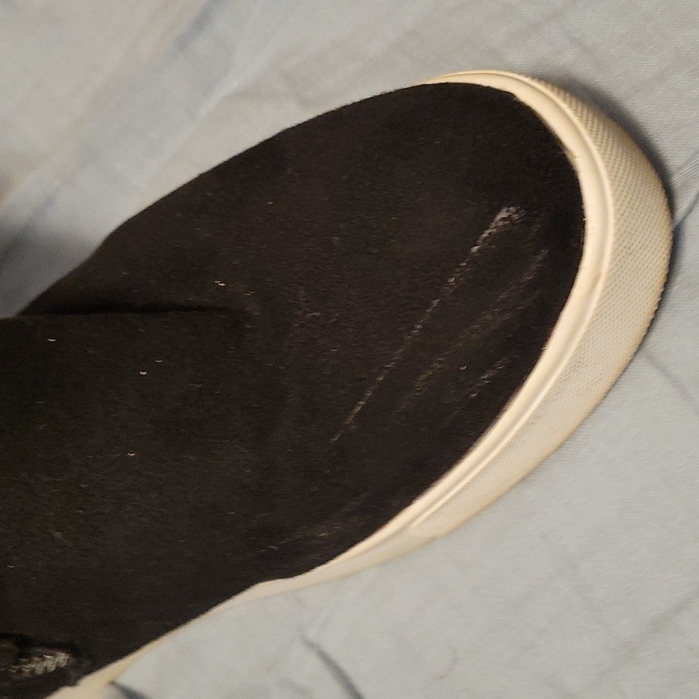 EUC Soda Black suede,  faux fur zip up wedges, size 10 - Picture 5 of 6